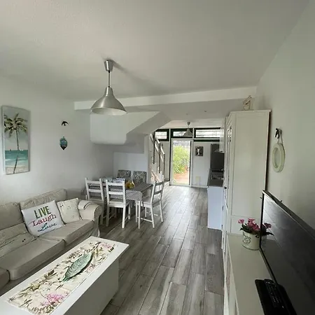 Main Street Apartamento *